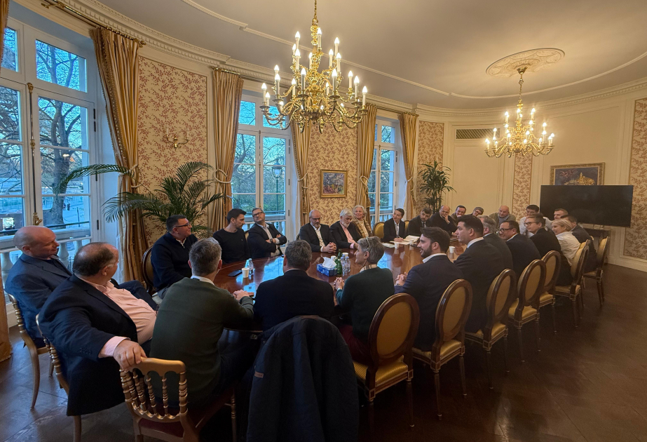 Fransada Azərbaycan ilə iqtisadi əməkdaşlıq imkanları müzakirə edilib Xeber basligi