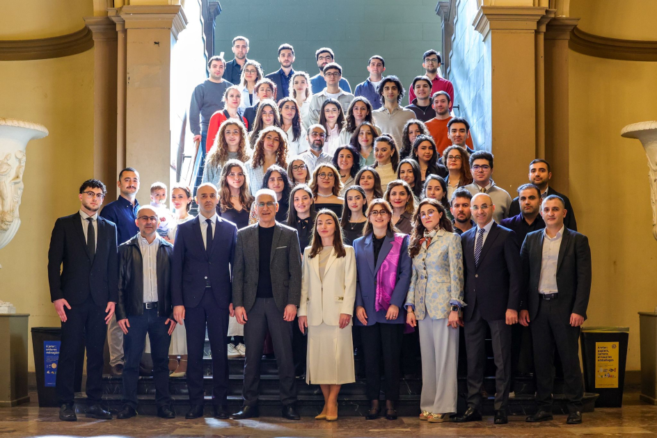 Strasburqda azərbaycanlı tələbələr və elmi təşəbbüslər diqqət mərkəzində olub Xeber basligi